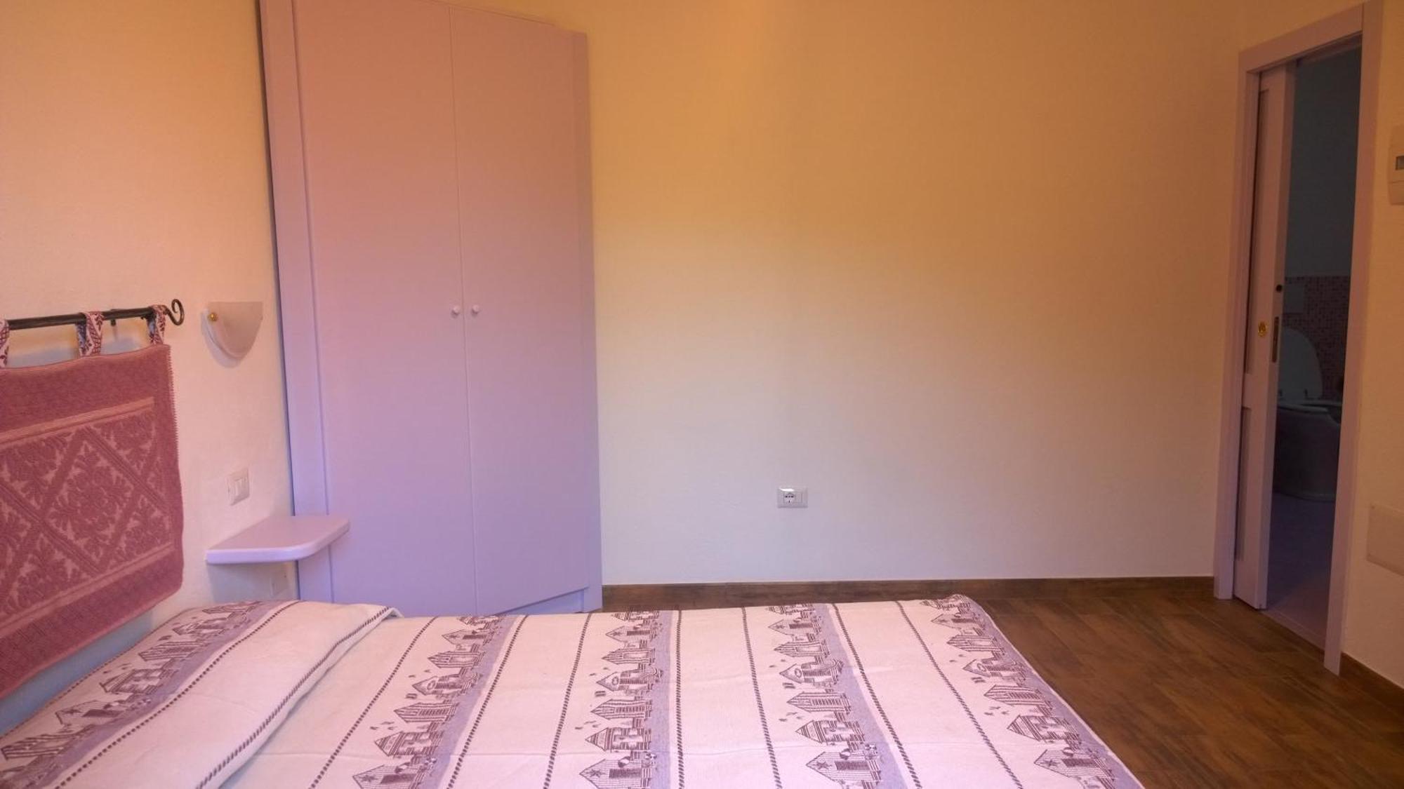 Le Maschere B&B ซานตา เตเรซา กัลลูรา ภายนอก รูปภาพ